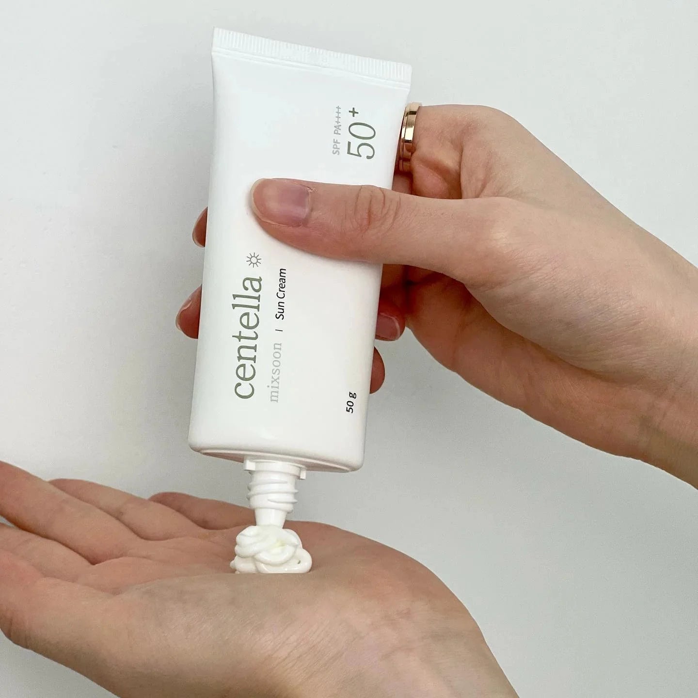 mixsoon - Centella Sun Cream