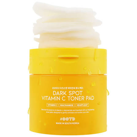 OOTD : Dark Spot Vitamin C Toner Pad